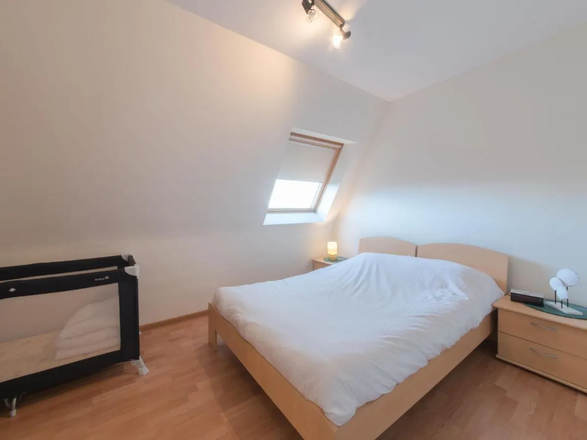 Apartment Residentie Irena Bredene
